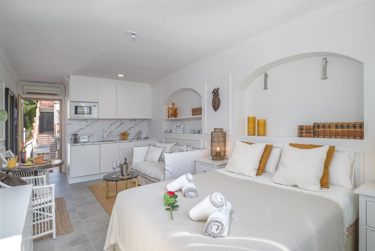 Bianca Chic Studio - Carihuela Beach At 300M Torremolinos Kültér fotó